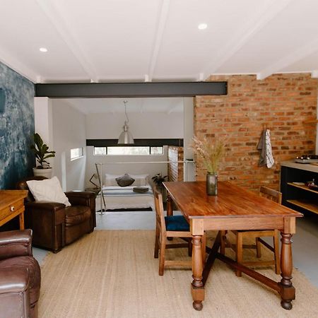 Studio 51 Centurion Bagian luar foto